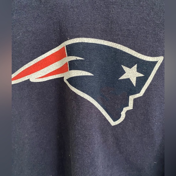 Youth Patriots Hooded Sweatshirt. Size XL. 18/20 - Picture 2 of 8